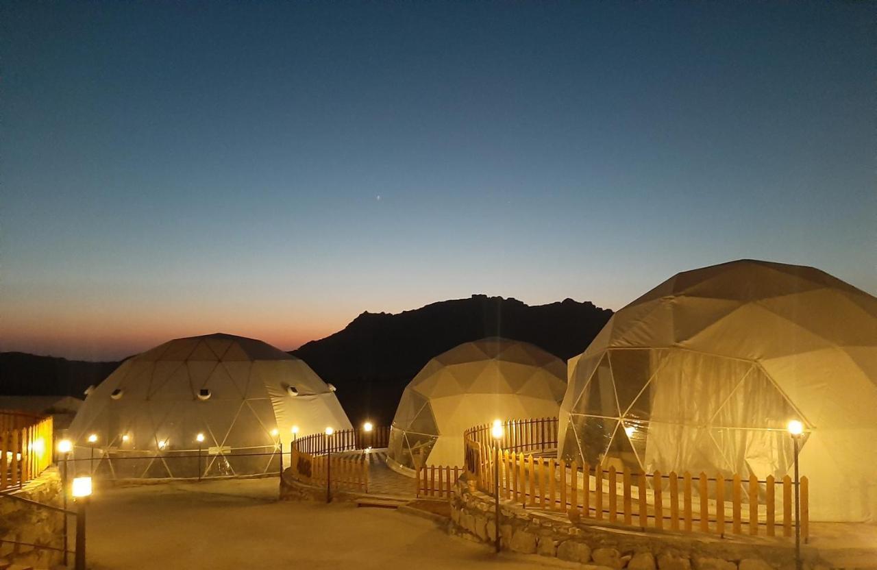 The Rock Camp Petra Hotel Вади Муса Екстериор снимка