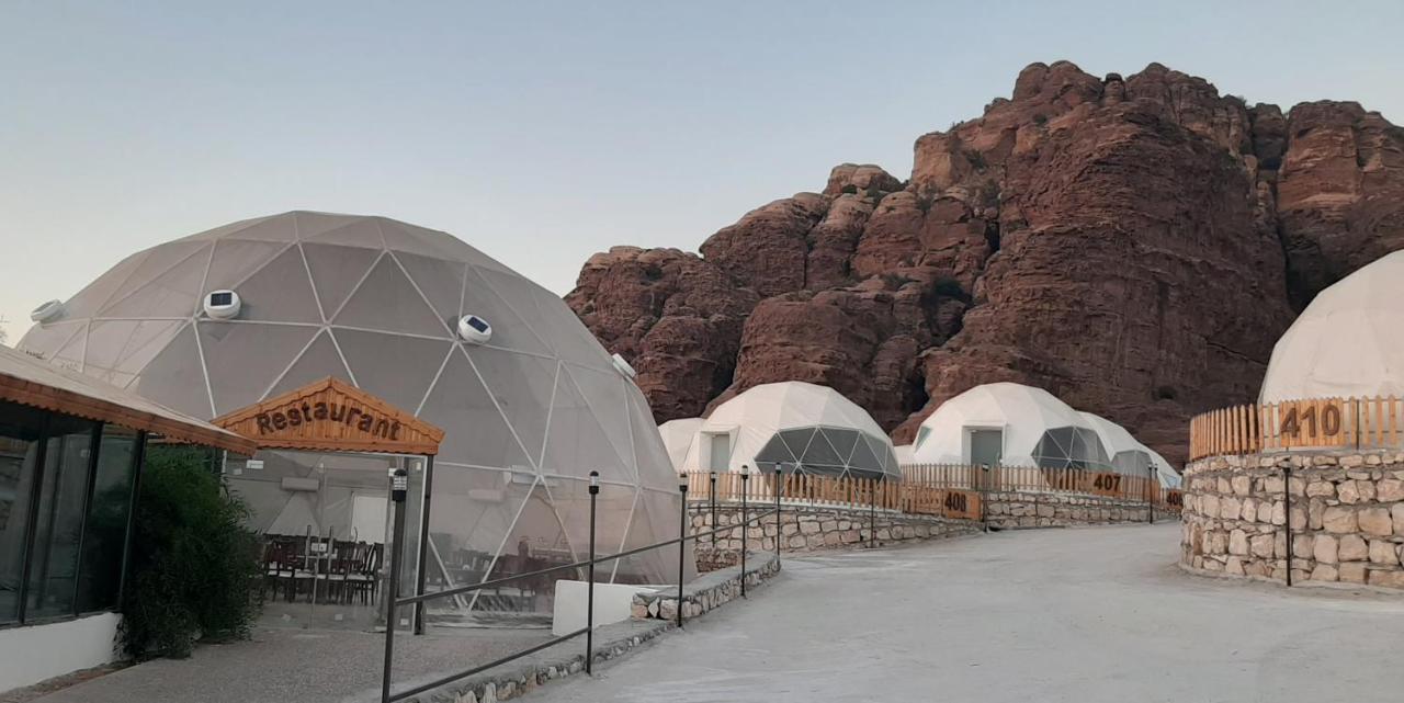 The Rock Camp Petra Hotel Вади Муса Екстериор снимка