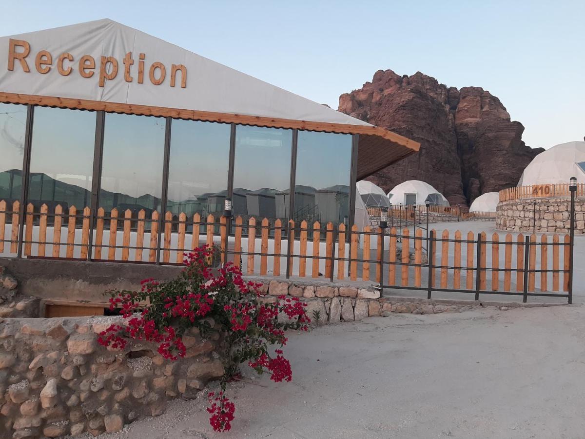 The Rock Camp Petra Hotel Вади Муса Екстериор снимка