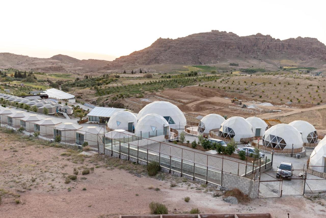The Rock Camp Petra Hotel Вади Муса Екстериор снимка